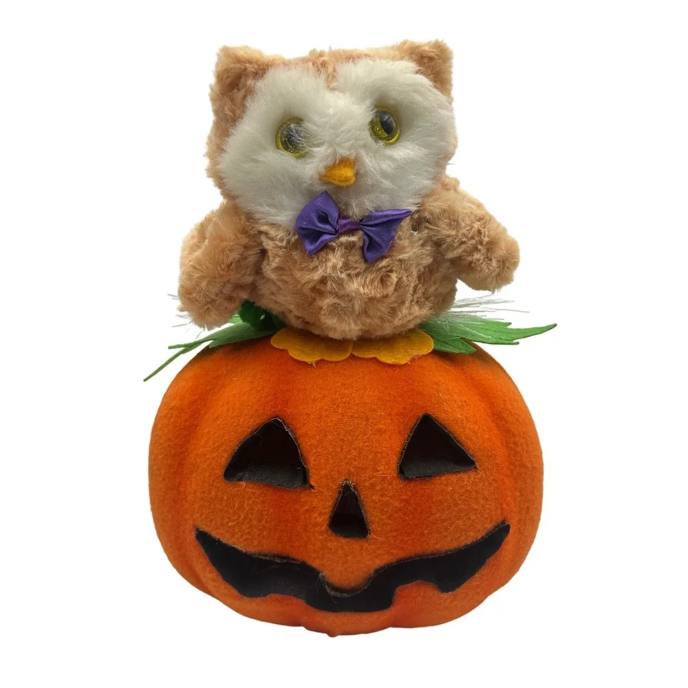 Avon Halloween Plush Owl on Jack O Lantern Pumpkin Light Up Decor Halloween Fall